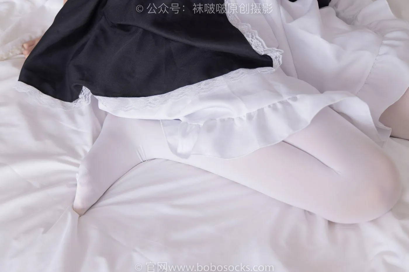 [BoBoSocks袜啵啵]NO.195 小甜豆-黑皮鞋、厚白丝、女仆装 [135P]插图1